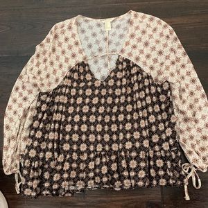 Forever21 patterned blouse